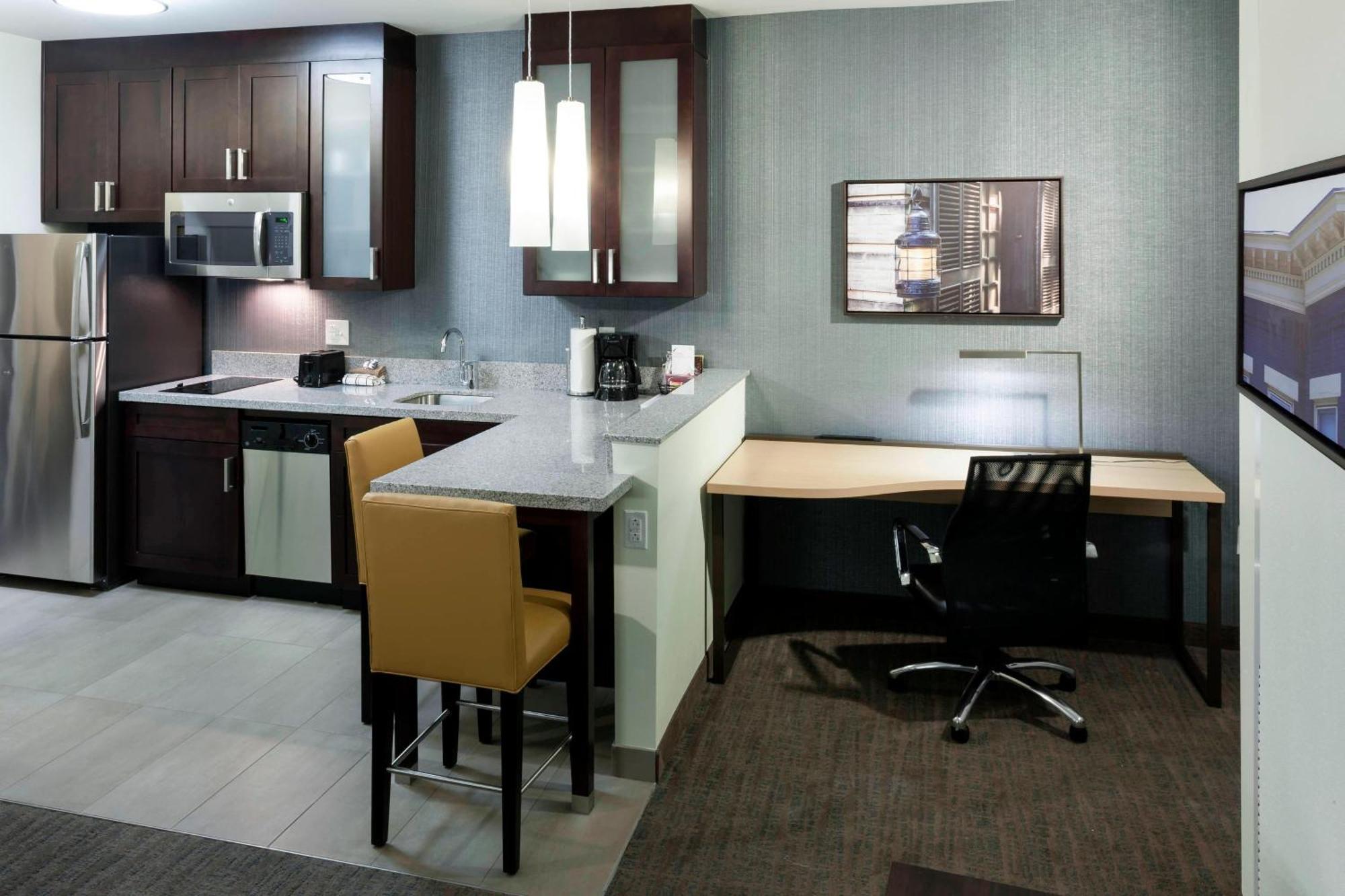 Residence Inn By Marriott Richmond Downtown Екстериор снимка