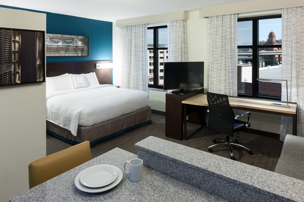 Residence Inn By Marriott Richmond Downtown Екстериор снимка